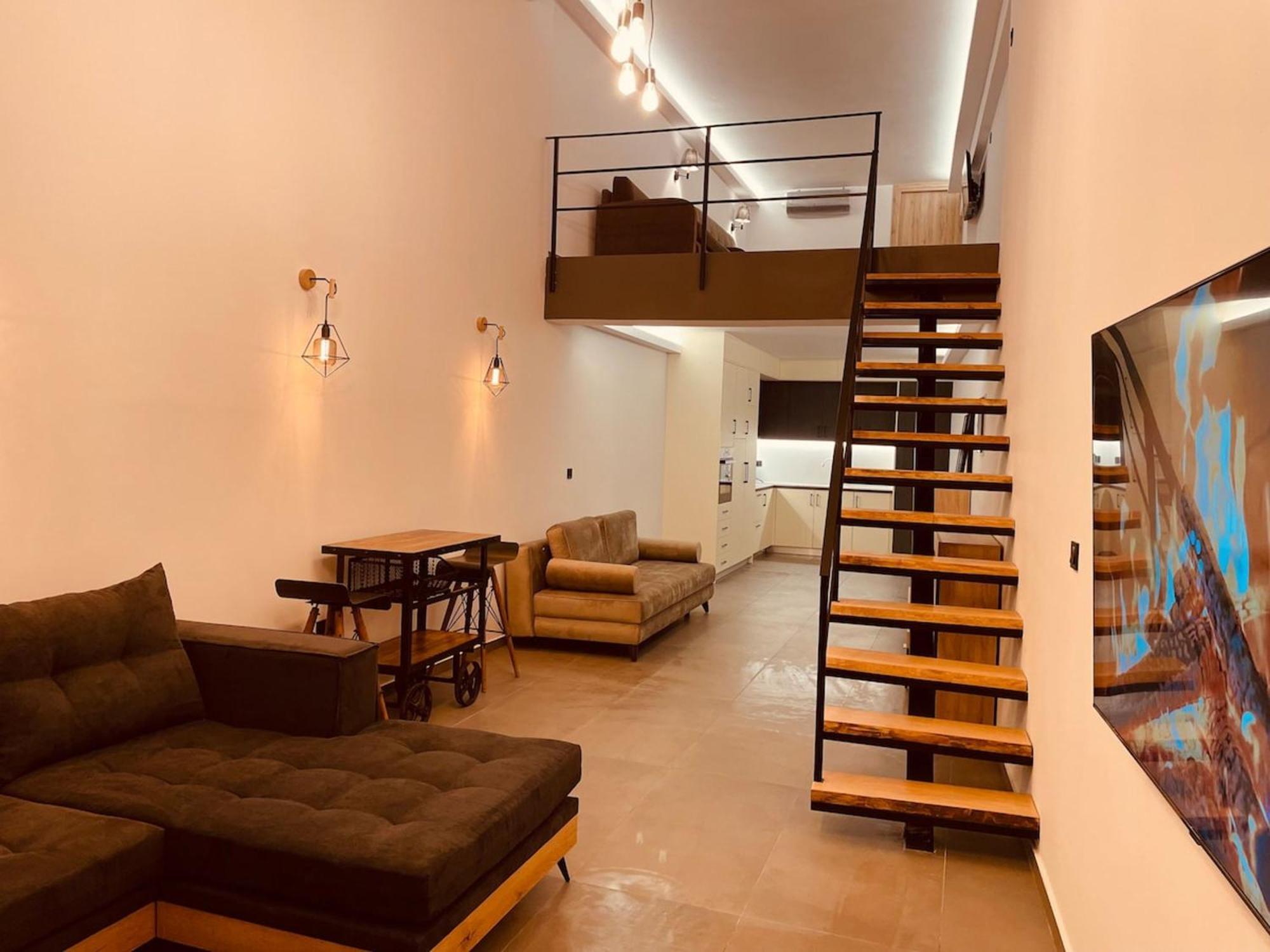 Апартаменты Loft Athens -Nomad Friendly # Superhost Hub# Экстерьер фото